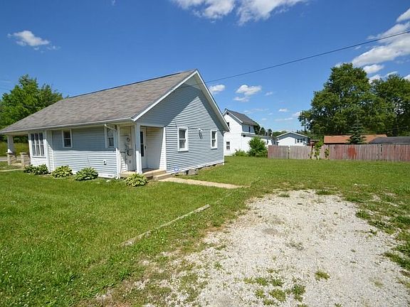2nd image of 1901 E Highland Ave