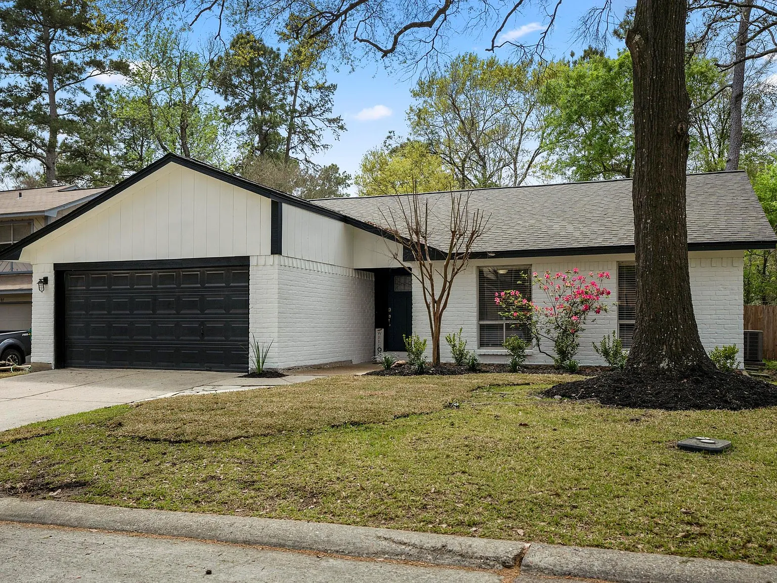 3 bed, 1462 sqft, $2,750 — Photo 4