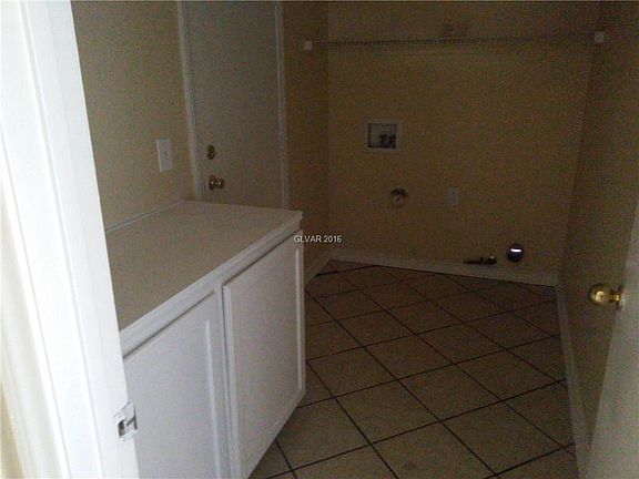 3rd image of 2341 Sag Harbor Dr