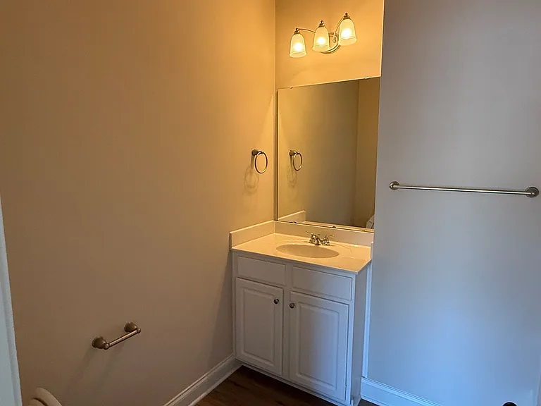 371 Beacon St NW — Photo 15