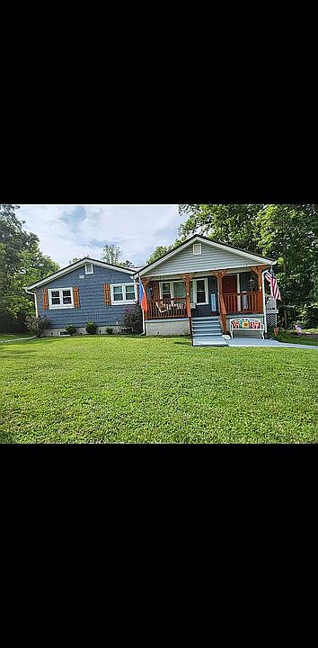 1st image of 321 W Copeland Dr