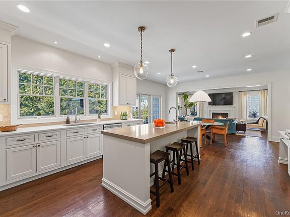 5th image of 81 Spier Rd