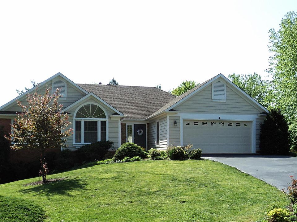 1st image of 5315 Golden Cir
