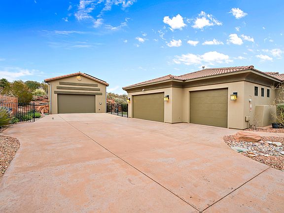 3rd image of 279 S Puerto Dr