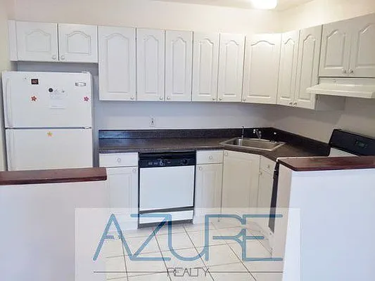Rented by Azure Realty NY LLC | media 4