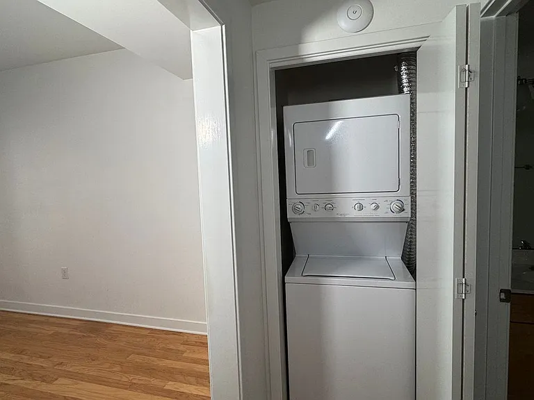 515 E Capitol Ave #104 — Photo 12