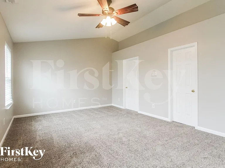 8051 Little River Ln — Photo 9