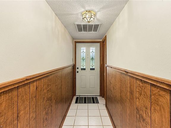 2nd image of 3331 4th Ave
