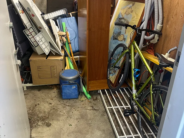 Secure storage room