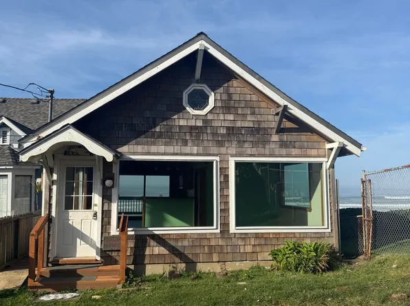 629 NW Alpine St, Newport, OR 97365