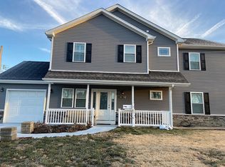 825 Hanford Rd, Fairless Hills, PA 19030