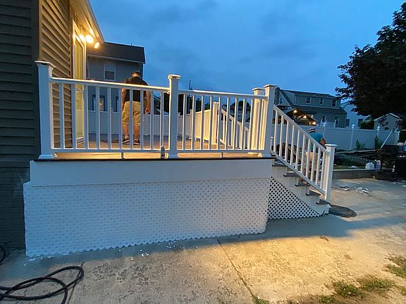 New fence on the new deck
