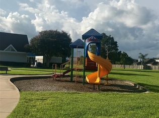 333 Brandy Ridge Ln, Dickinson, TX 77539