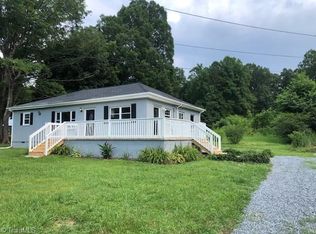 215 Emmanuel Church Rd, Asheboro, NC 27205