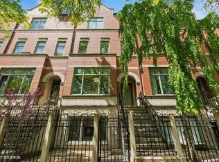 1412 S Prairie Ave, Chicago, IL 60605