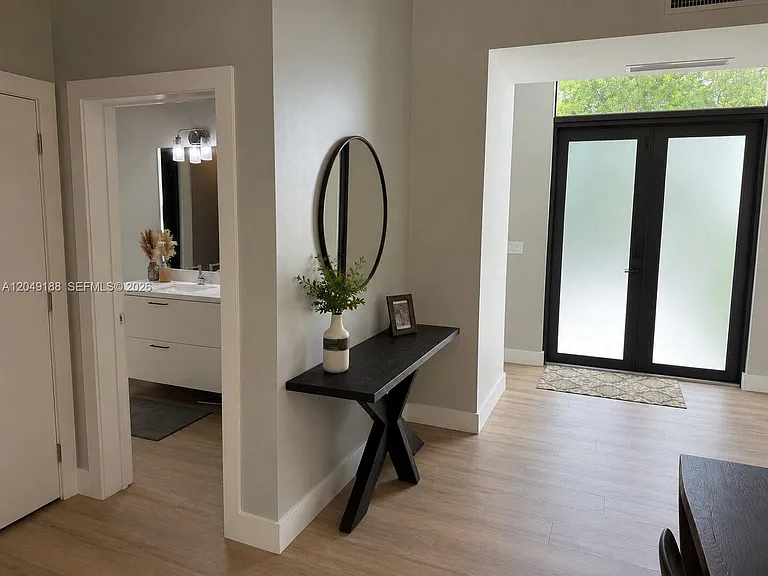 8631 Arboretum Ln — Photo 39