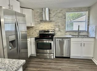 356 Park Ave, Jacksonville, FL 32218