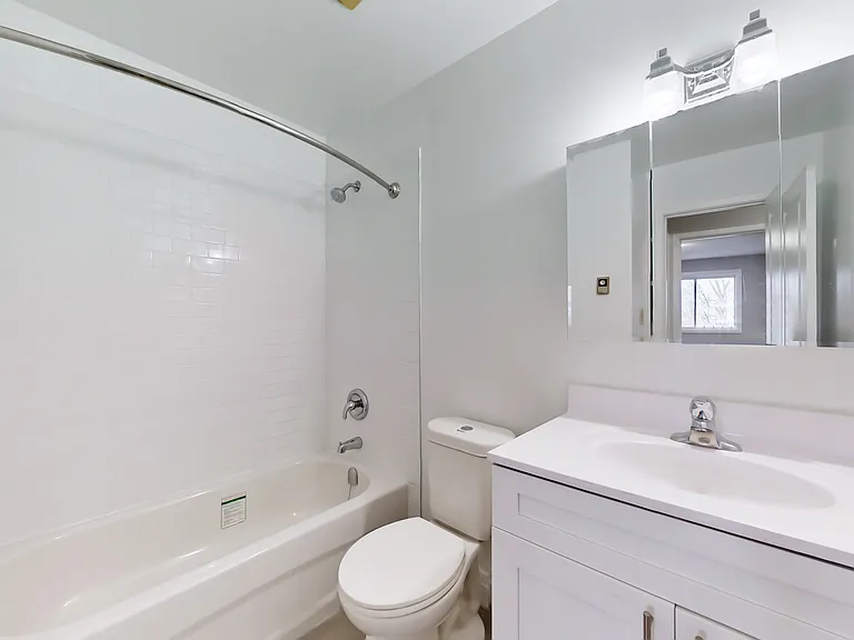 405 Sidney St — Photo 26