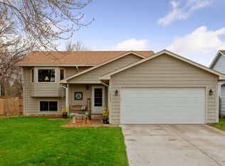 10431 Eagle St NW, Coon Rapids, MN 55433