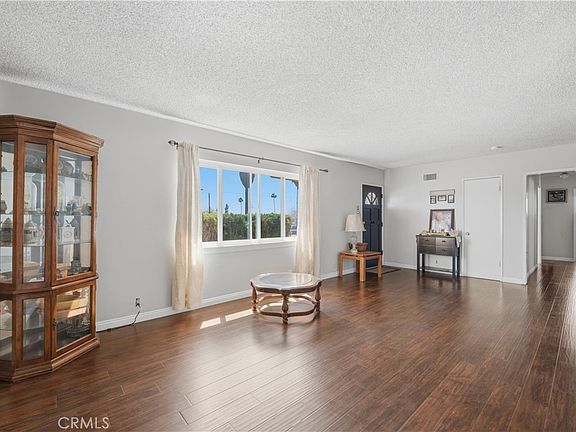 5th image of 285 W Covina Blvd