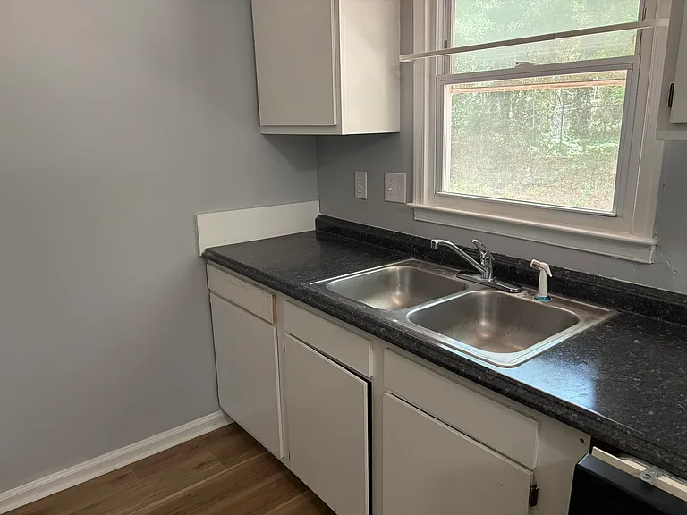 839 Barringer Dr — Photo 7