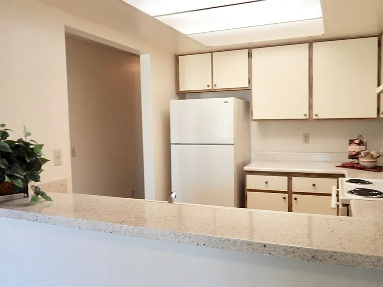 Summer Brook Apartments — Photo 45
