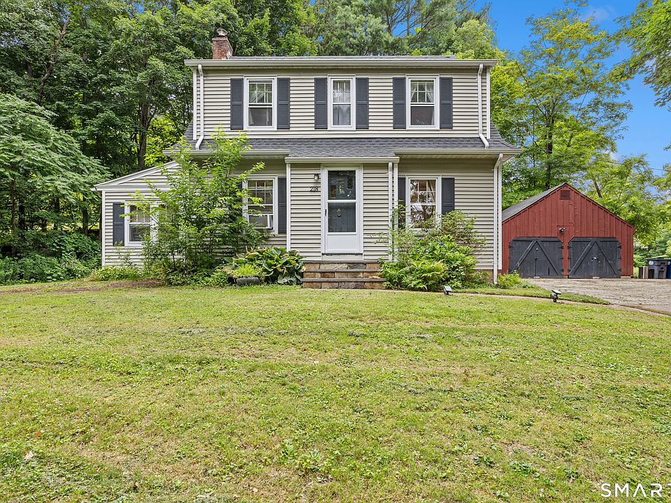 1st image of 218 Maiden Lane