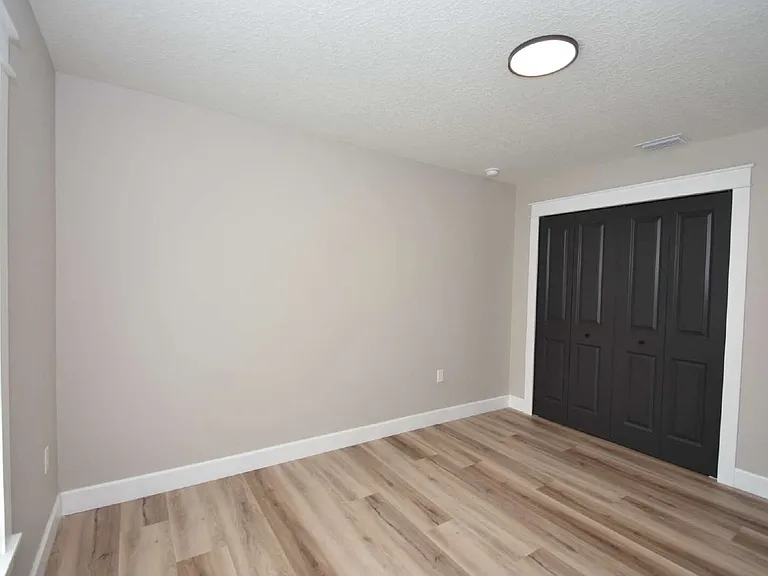 55 Louisiana Dr #B — Photo 23
