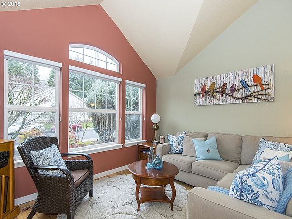 5th image of 11826 SW Tallwood Dr