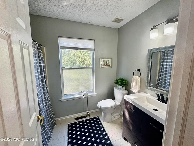113 Richmond Ct N #67 — Photo 15