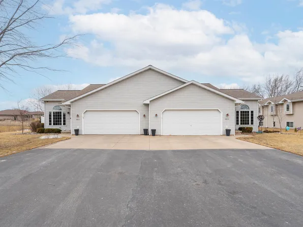 N9677 Golden Way, Appleton, WI 54915