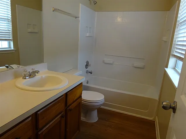 19408 Dry Canyon Ct — Photo 5