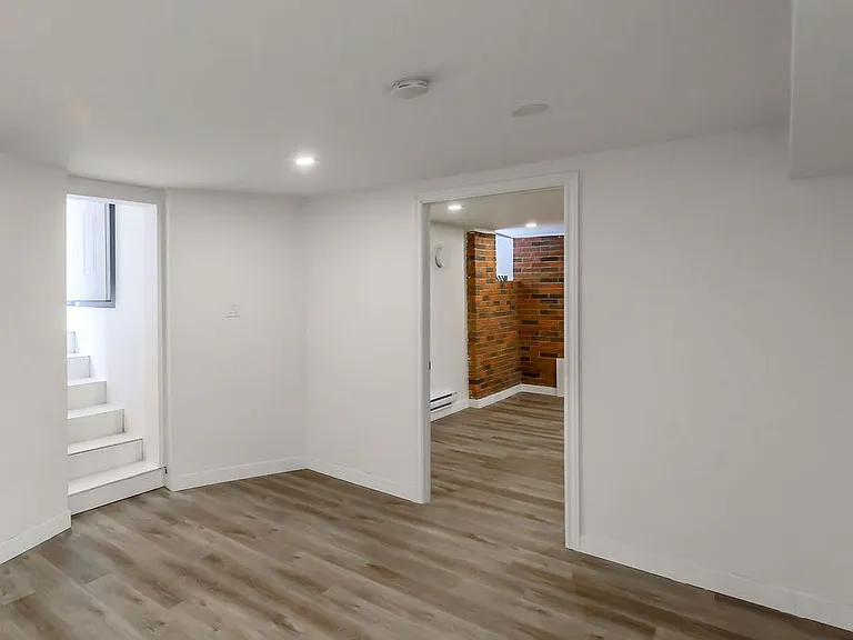 191 Sherman Ave S #BSMNT — Photo 2