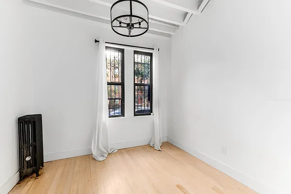 Rented by Douglas Elliman | media 10