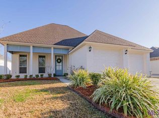 8141 Seville Ct, Baton Rouge, LA 70820