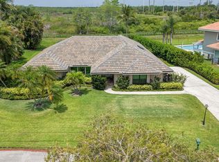 19 Dunbar Road, Palm Beach Gardens, FL 33418