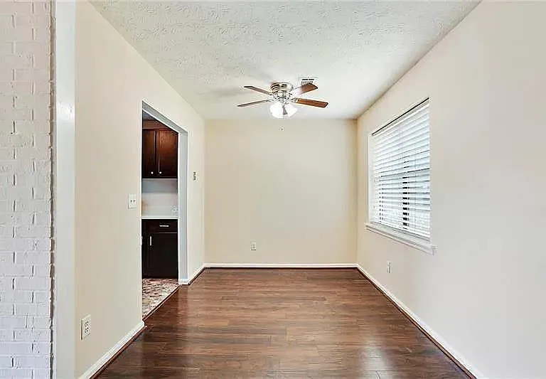76 Sandalwood Cir — Photo 6