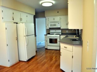 1223 Fletcher Ave, Kalamazoo, MI 49006