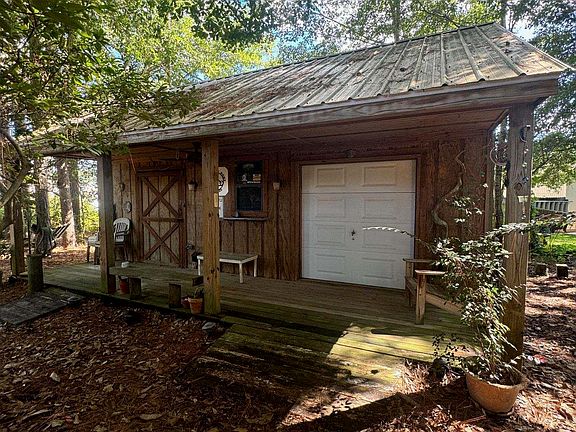5th image of 111 Horn Dr #111