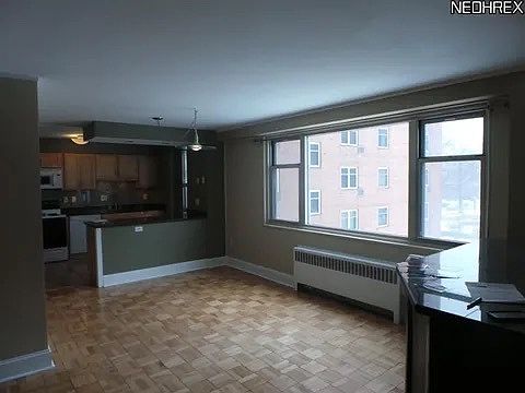4th image of 11820 Edgewater Dr APT 306