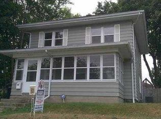 322 E Irvington Dr, South Bend, IN