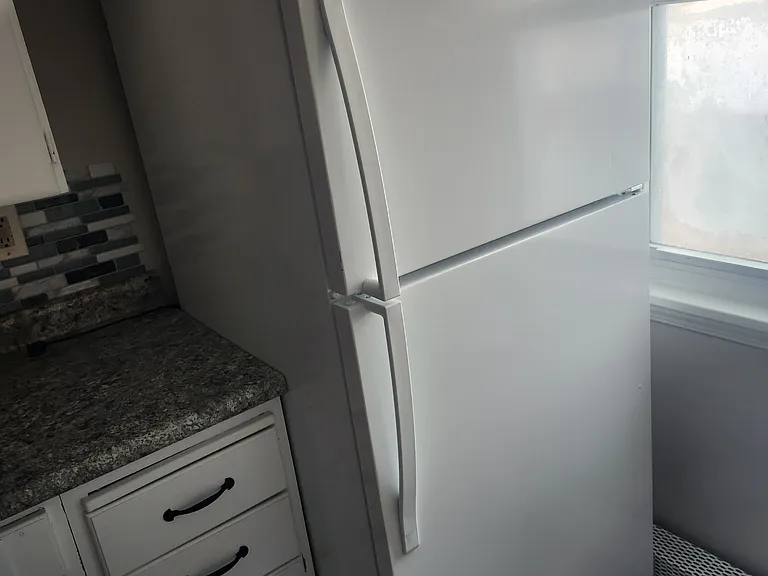 13797 Cedar Rd #202 — Photo 4