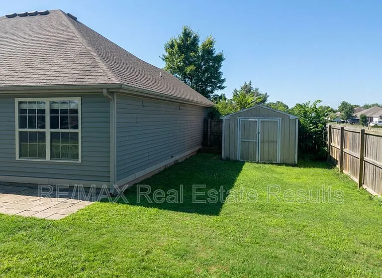 2904 SW Wentworth Ave — Photo 13