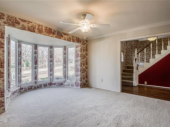 5th image of 404 Beverly Dr