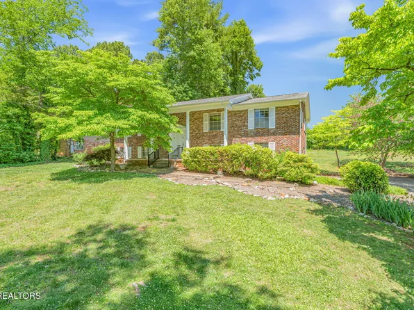 9309 Gulf Park Dr, Knoxville, TN 37923