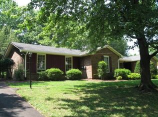 124 Hickory Heights Dr, Hendersonville, TN 37075