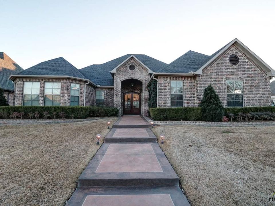 1st image of 2358 Mirabeau Dr