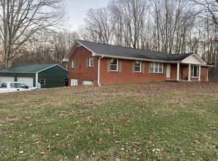 1424 Indian Creek Rd, Mc Ewen, TN 37101