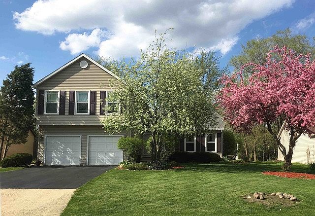 1st image of 2065 Appaloosa Ct W