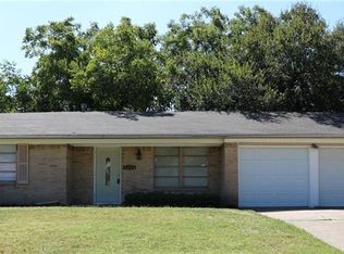 3058 Cameo Ln, Farmers Branch, TX 75234